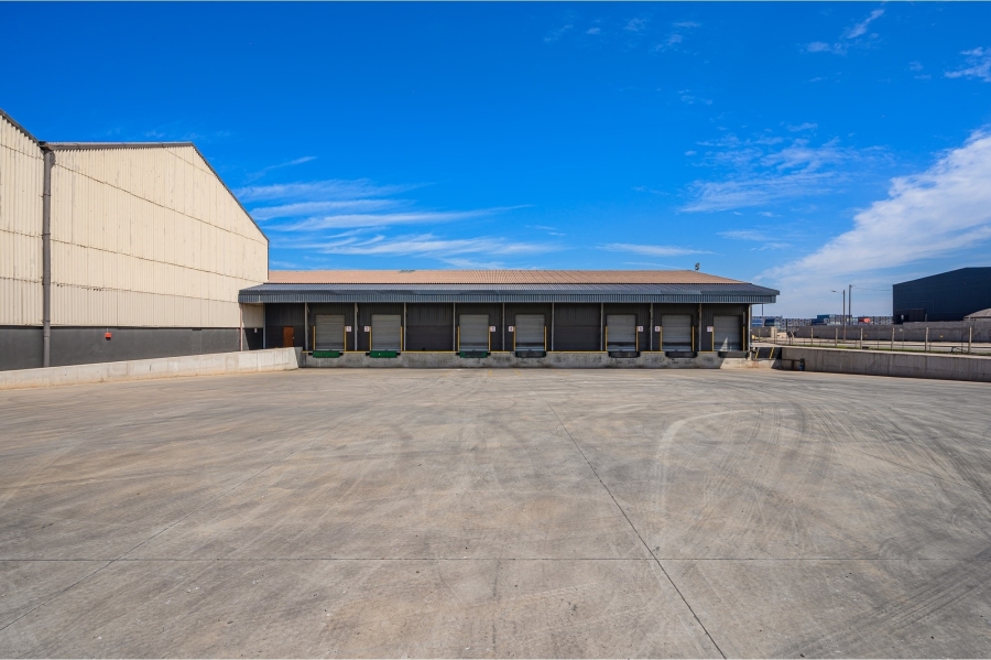To Let commercial Property for Rent in Markman Industrial Eastern Cape